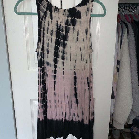 BRAND NEW Tiedye Mini Dress - Picture 2 of 5